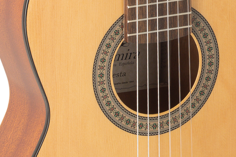 Admira Fiesta klassik gitara