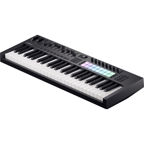 Novation Launchkey 49 MK4