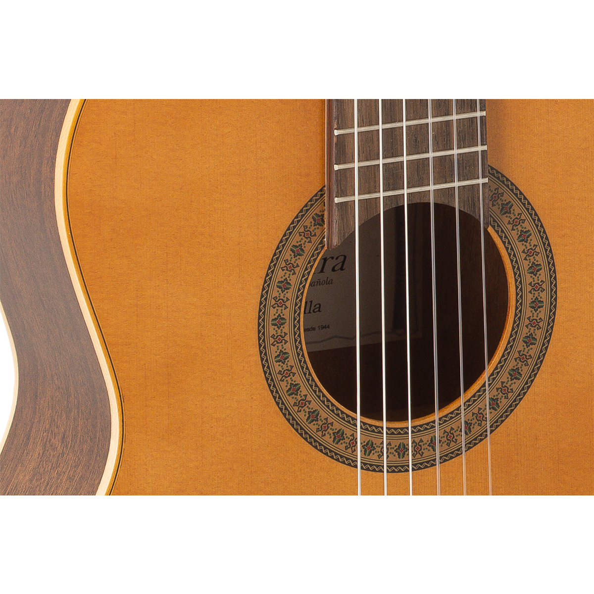 Admira Sevilla klassik gitara
